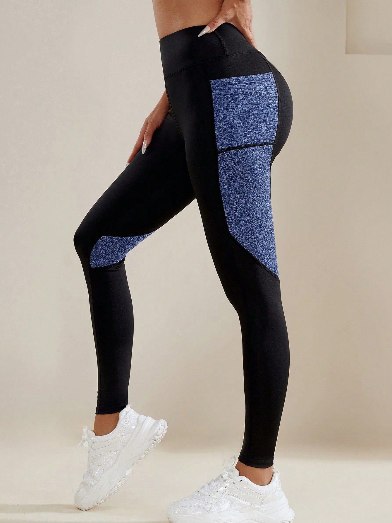 Calça Legging Bicolor Cintura Alta Com Bolsos Laterais
