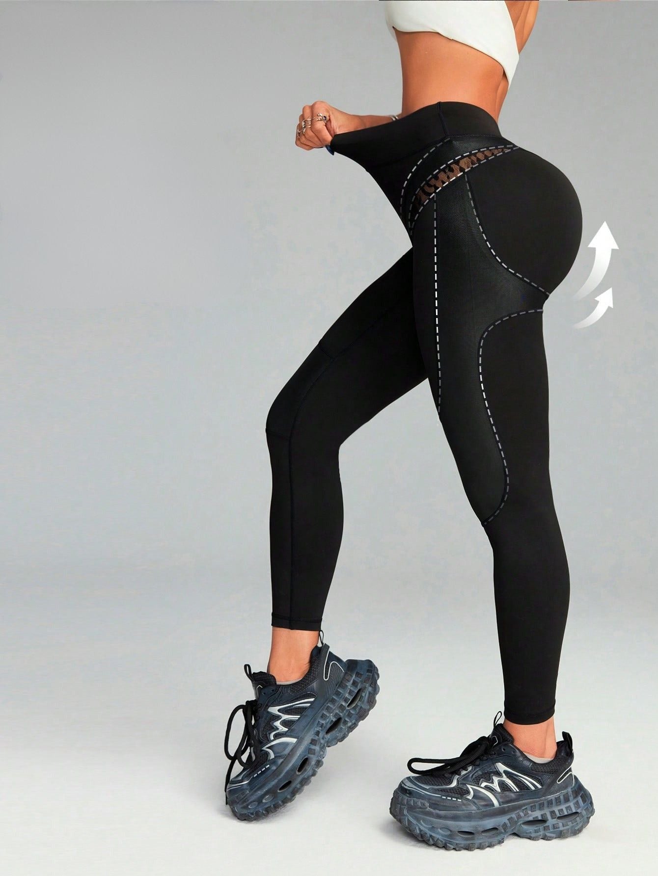 Calça Legging Empina Bumbum Com Recortes E Secagem Rápida