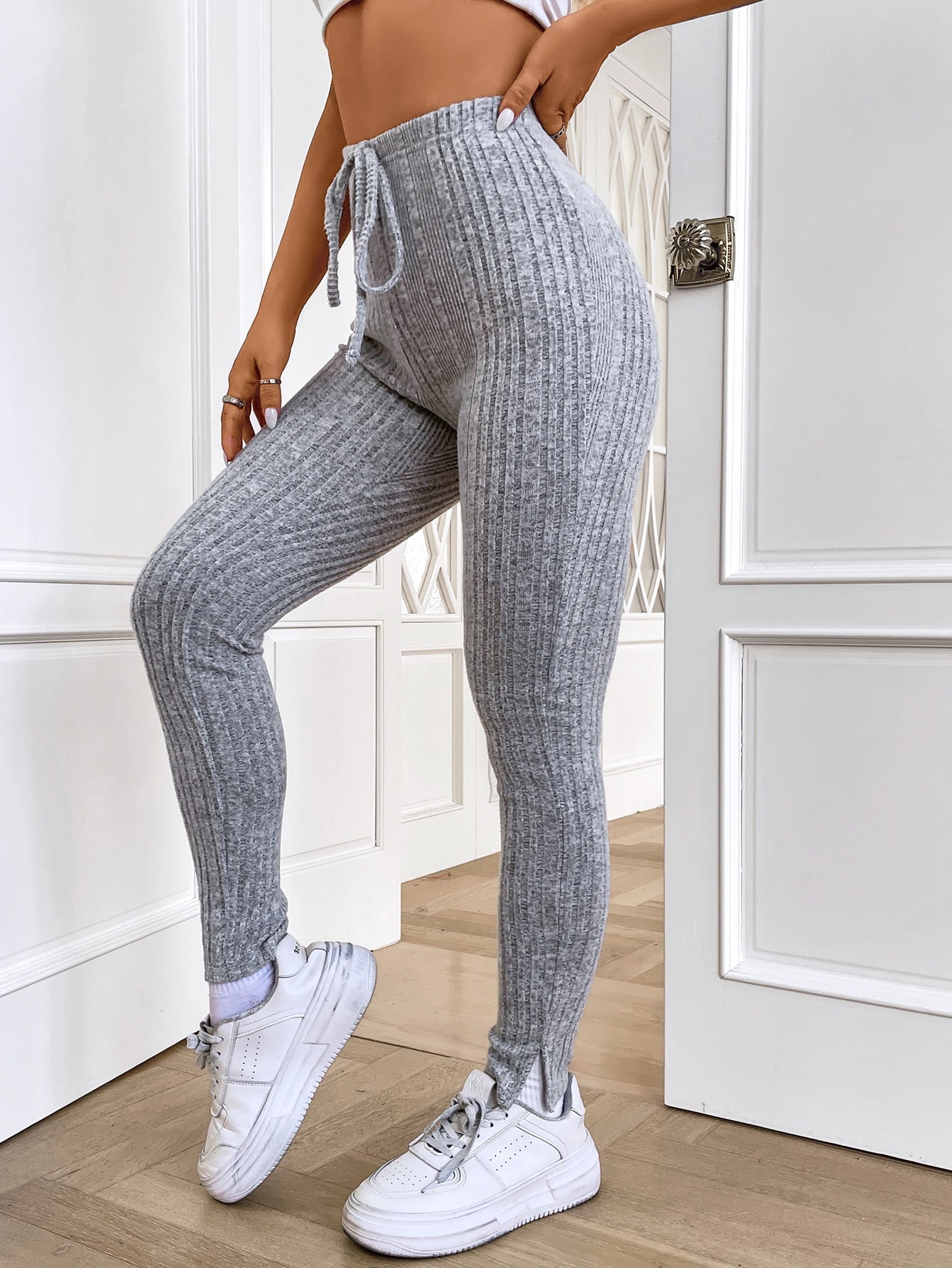 Calça Legging Canelada Cintura Alta Com Amarração