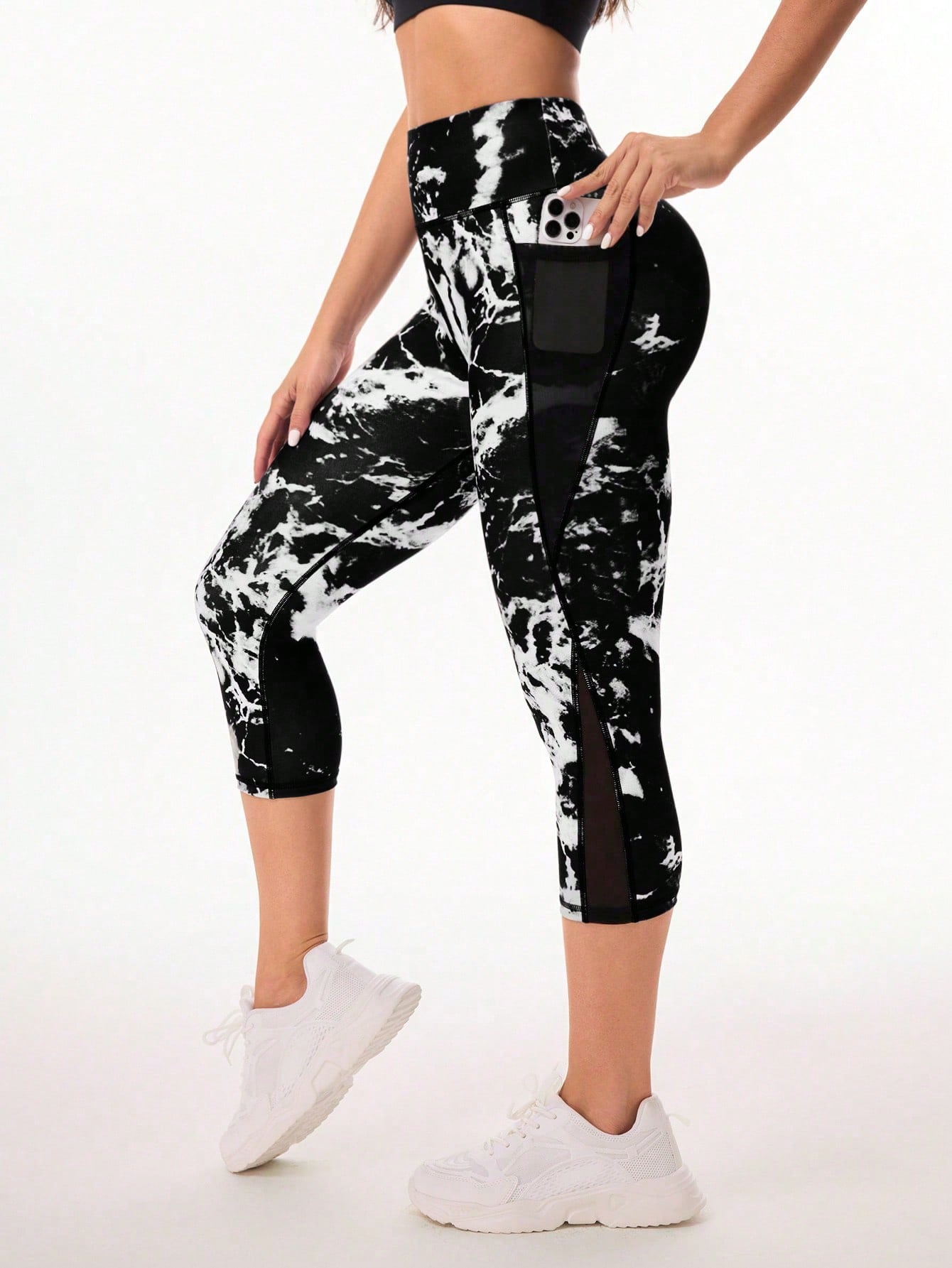 Calça Legging Corsário Estampada Com Bolsos Laterais