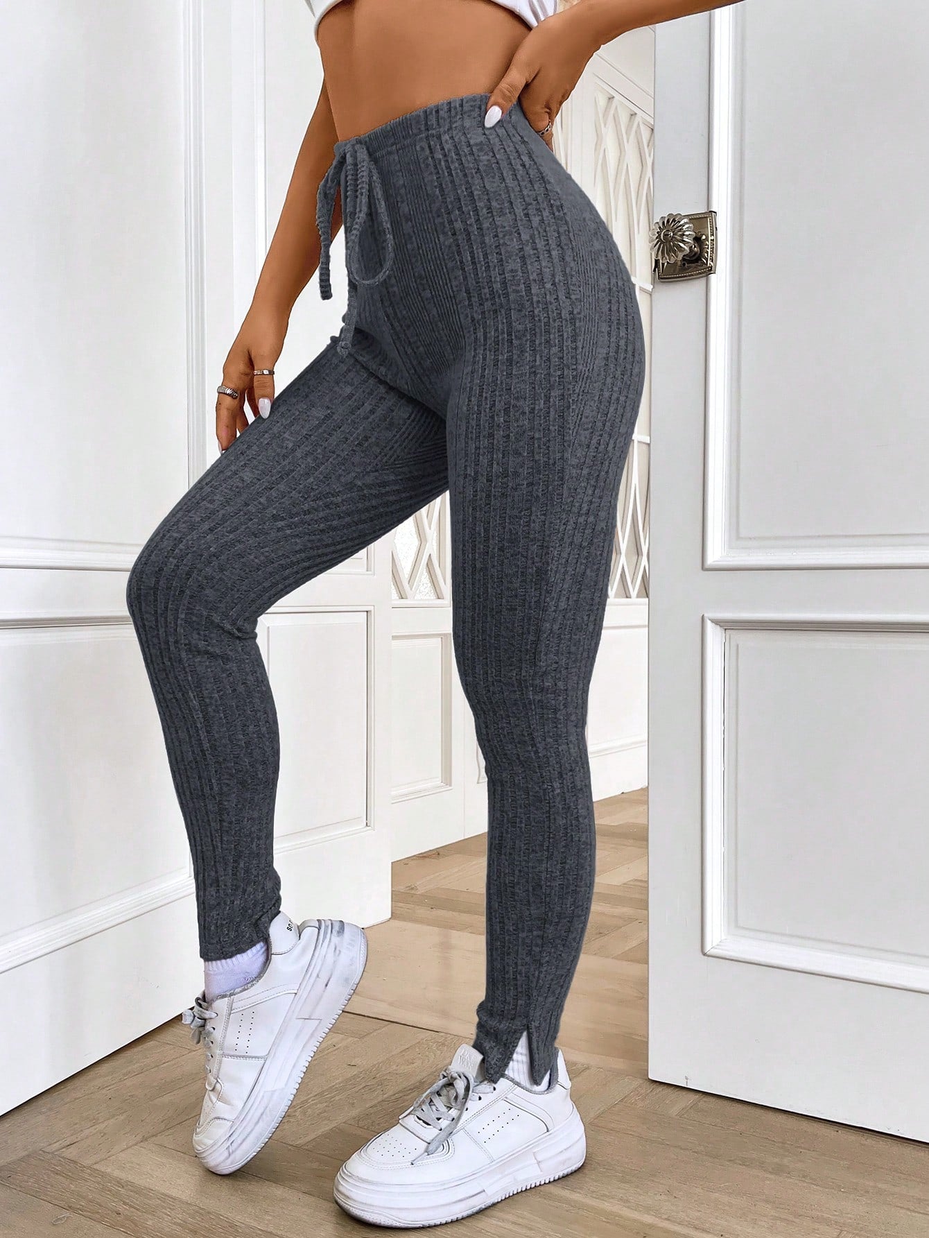 Calça Legging Canelada Cintura Alta Com Amarração