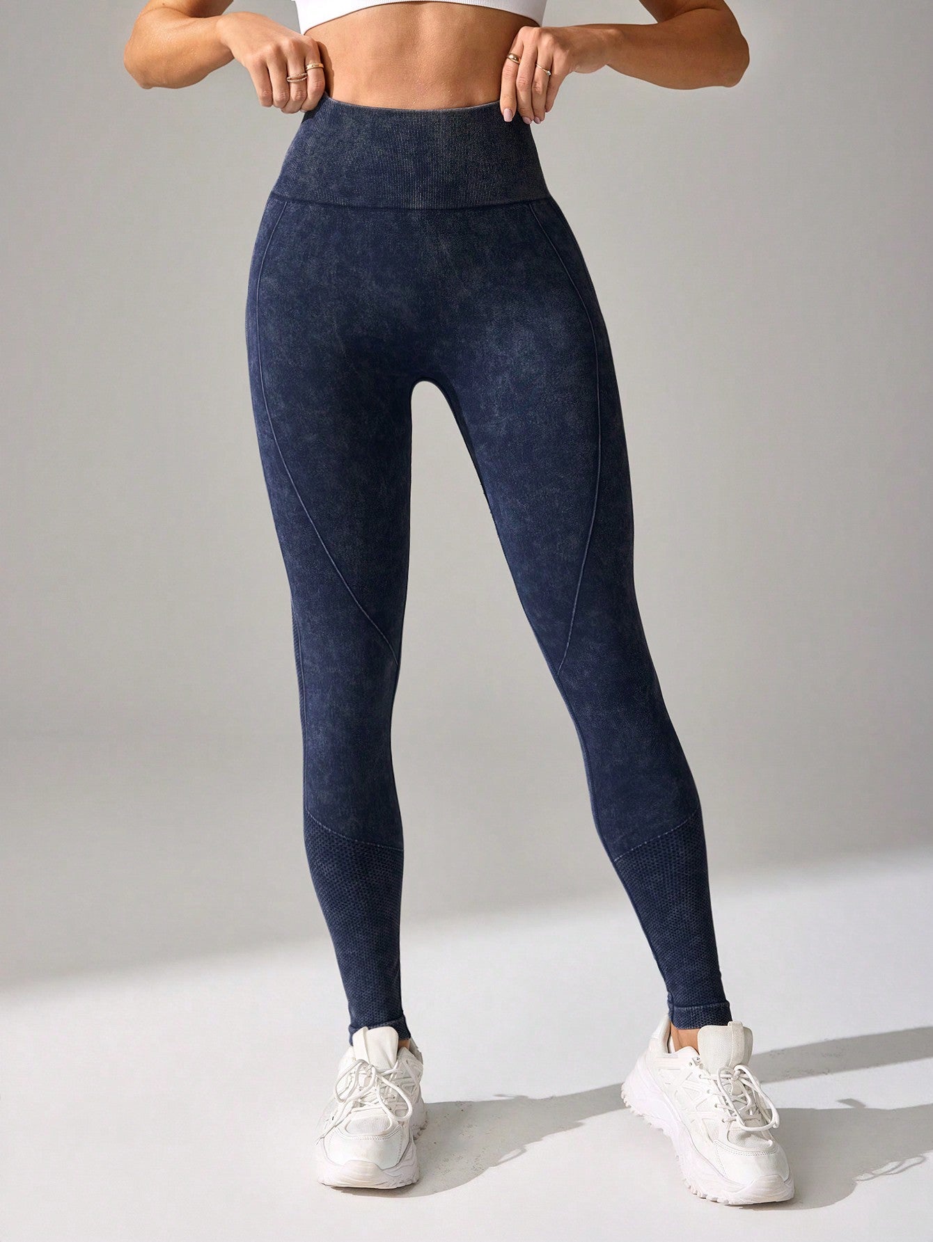 Calça Legging Básica Efeito Jeans Cintura Alta Modeladora