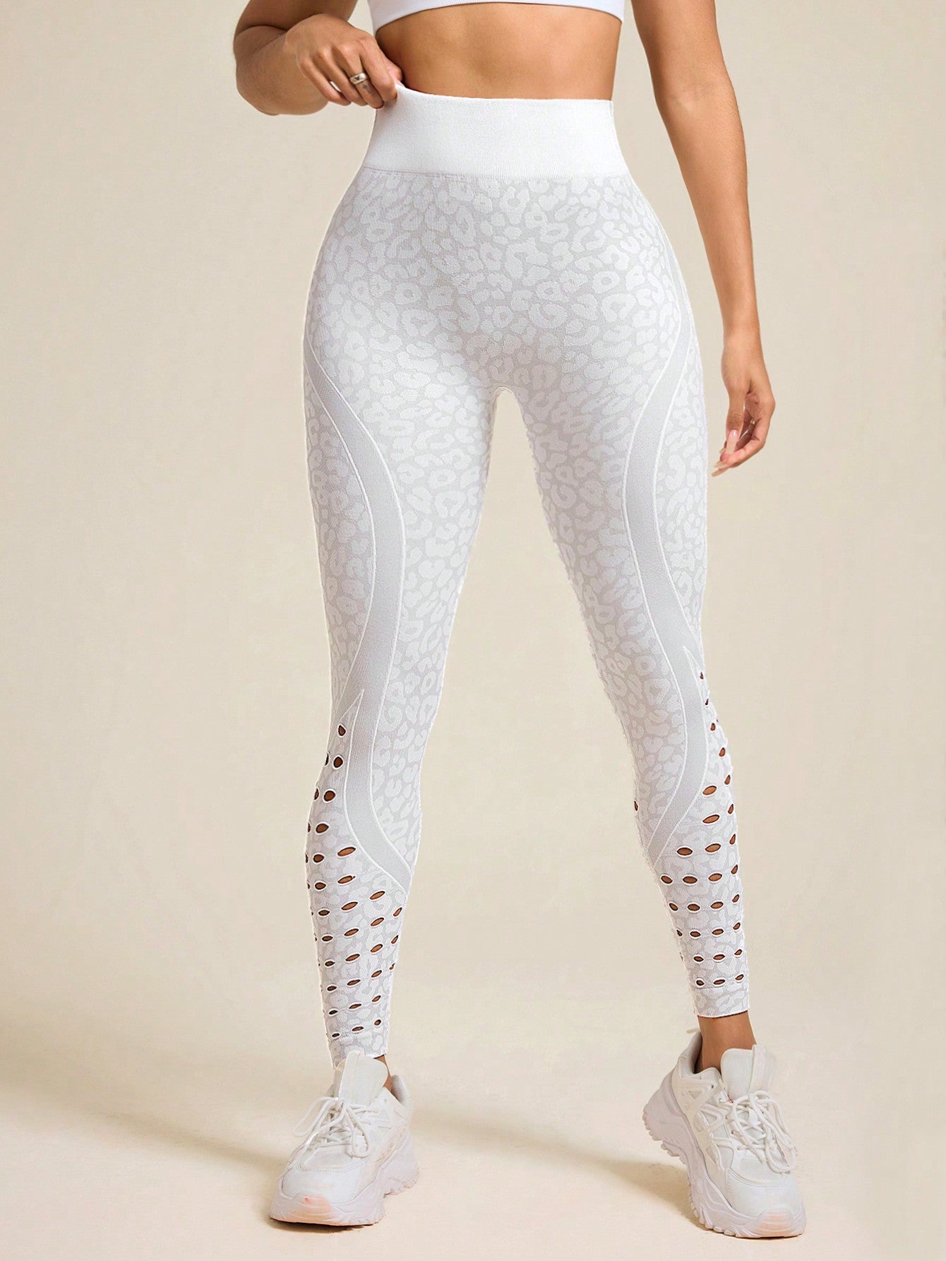 Calça Legging Seamless Estampada Com Recortes Vazados