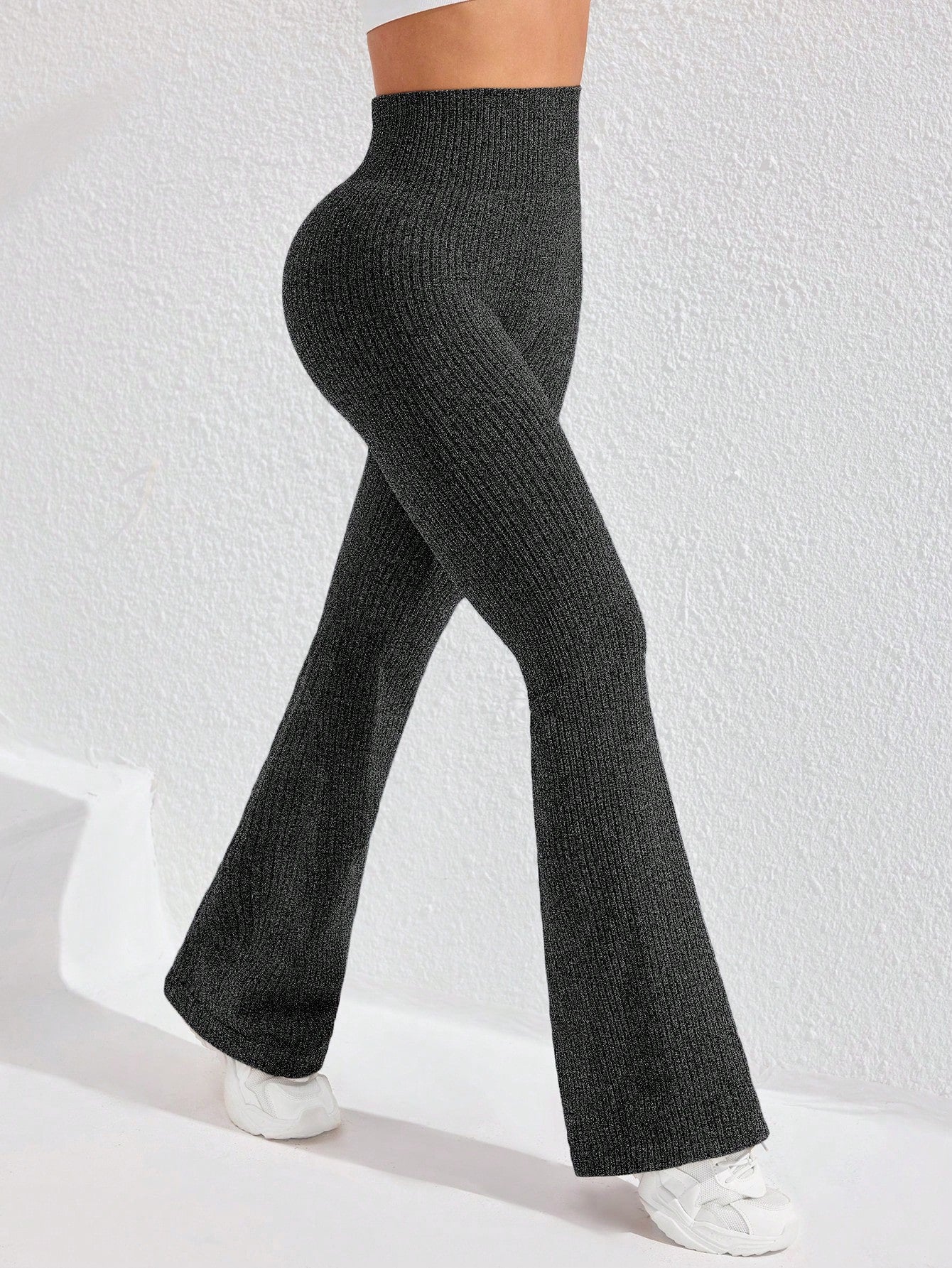 Calça Legging Flare Feminina Canelada Cintura Alta Sem Costura