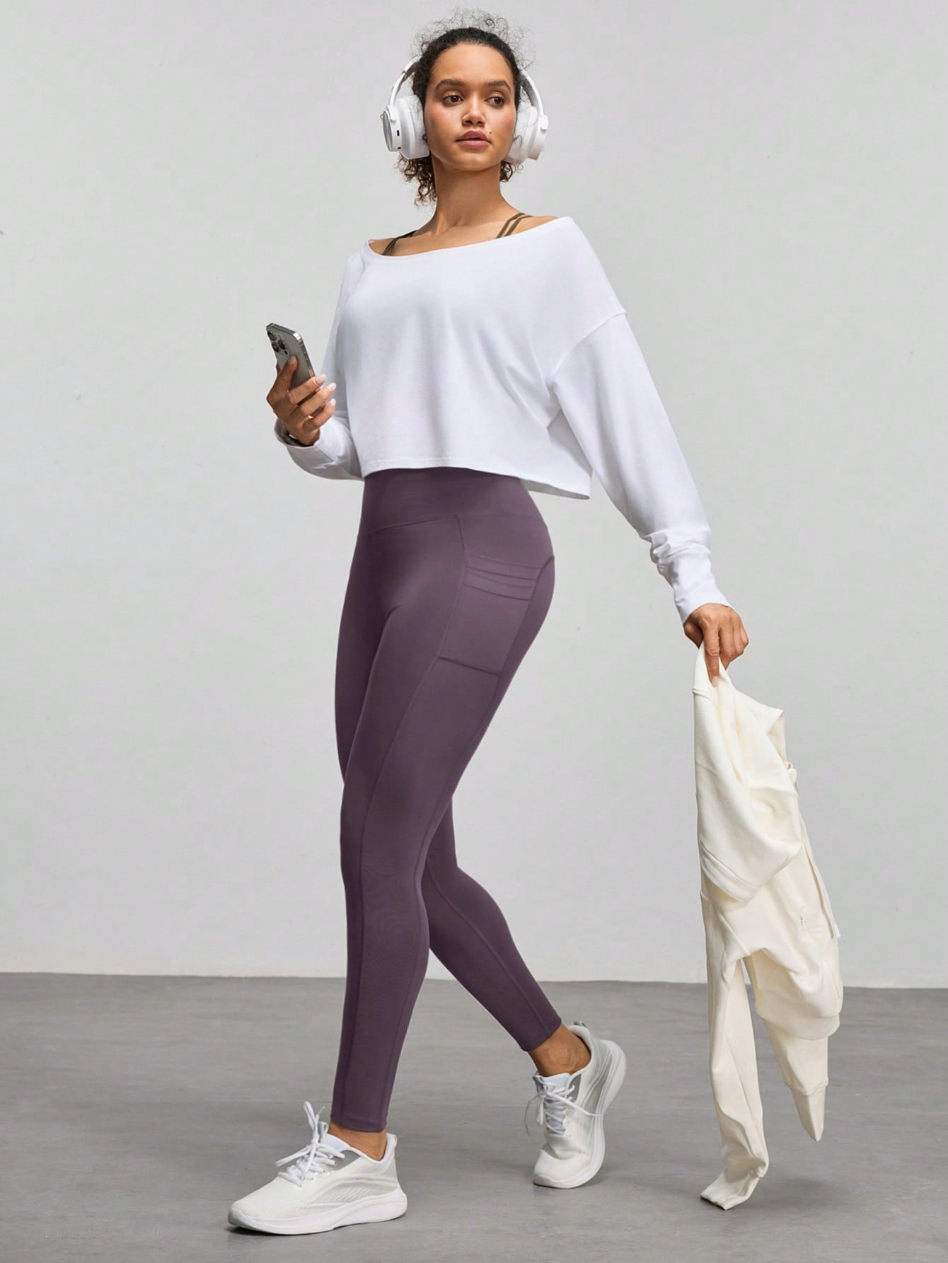 Calça Legging Fitness com Bolsos Laterais e Cintura Alta