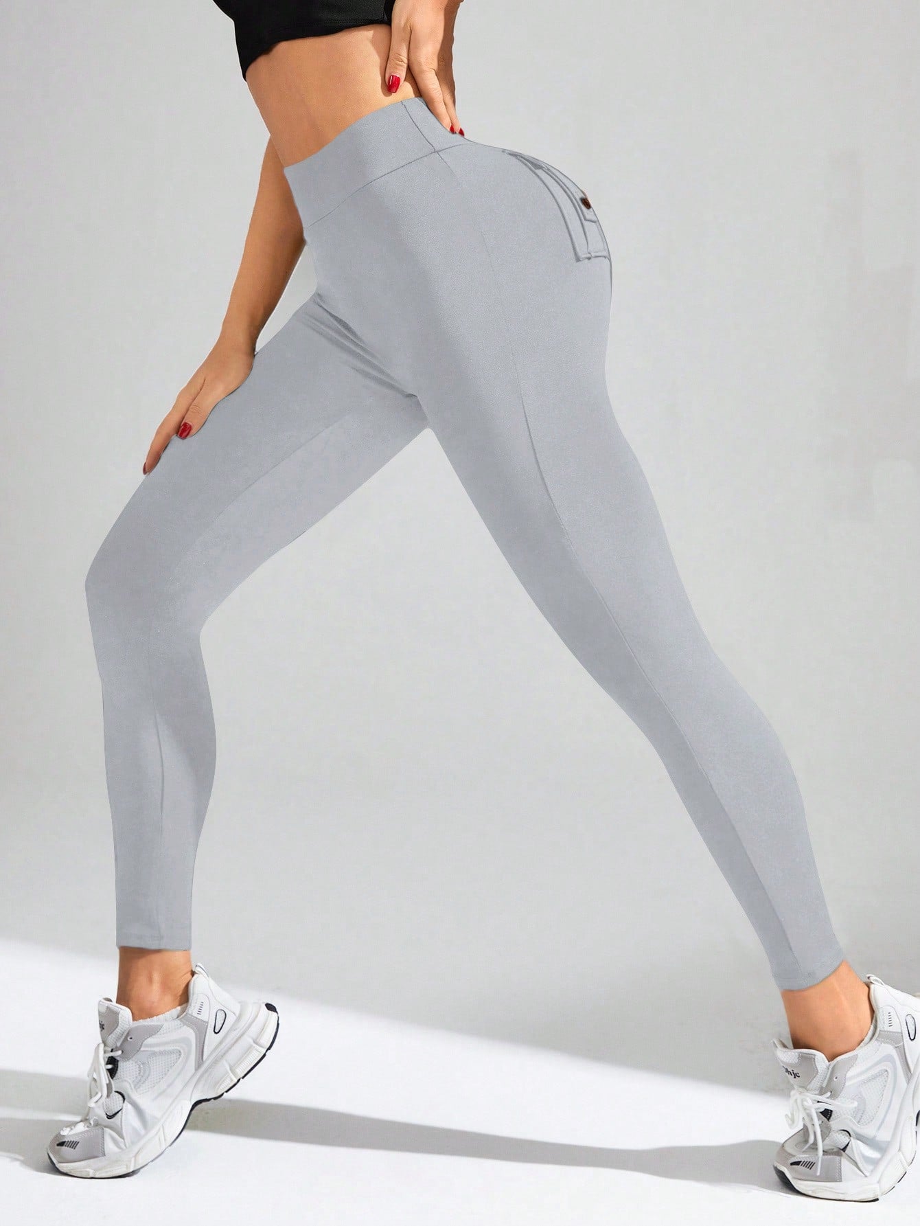 Calça Legging Feminina Cintura Alta Com Bolsos Cargo