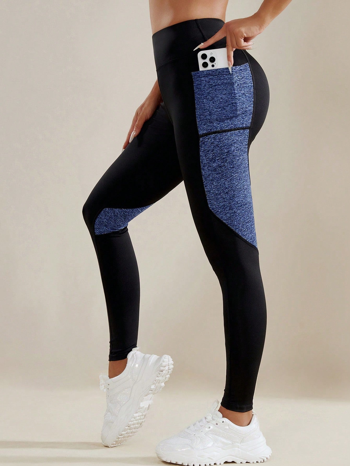 Calça Legging Bicolor Cintura Alta Com Bolsos Laterais