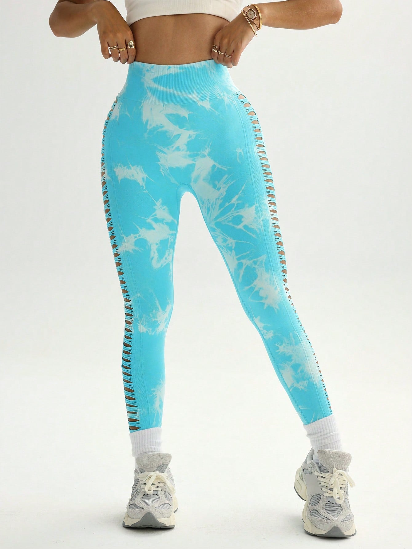 Calça Legging Tie Dye Com Recortes Vazados Laterais