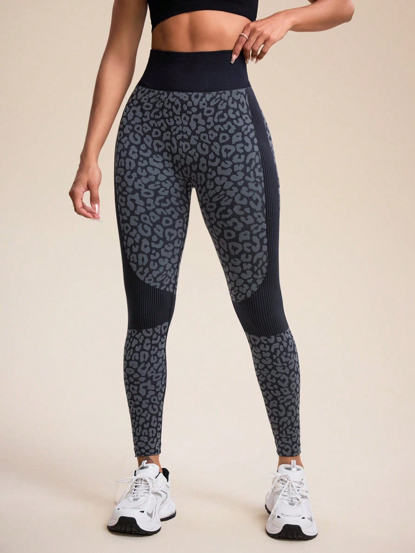 Calça Legging Texturizada Animal Print Sem Costura