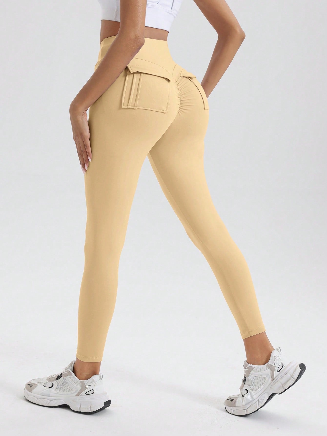 Calça Legging Empina Bumbum Com Bolsos Laterais