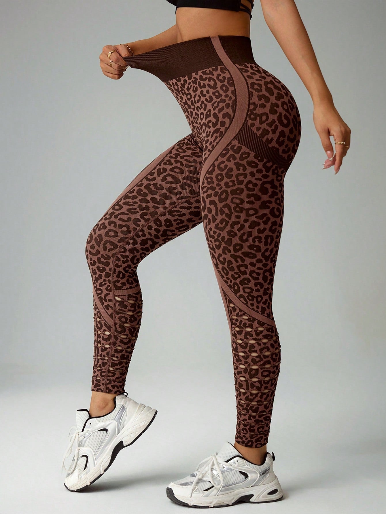 Calça Legging Seamless Estampada Com Recortes Vazados