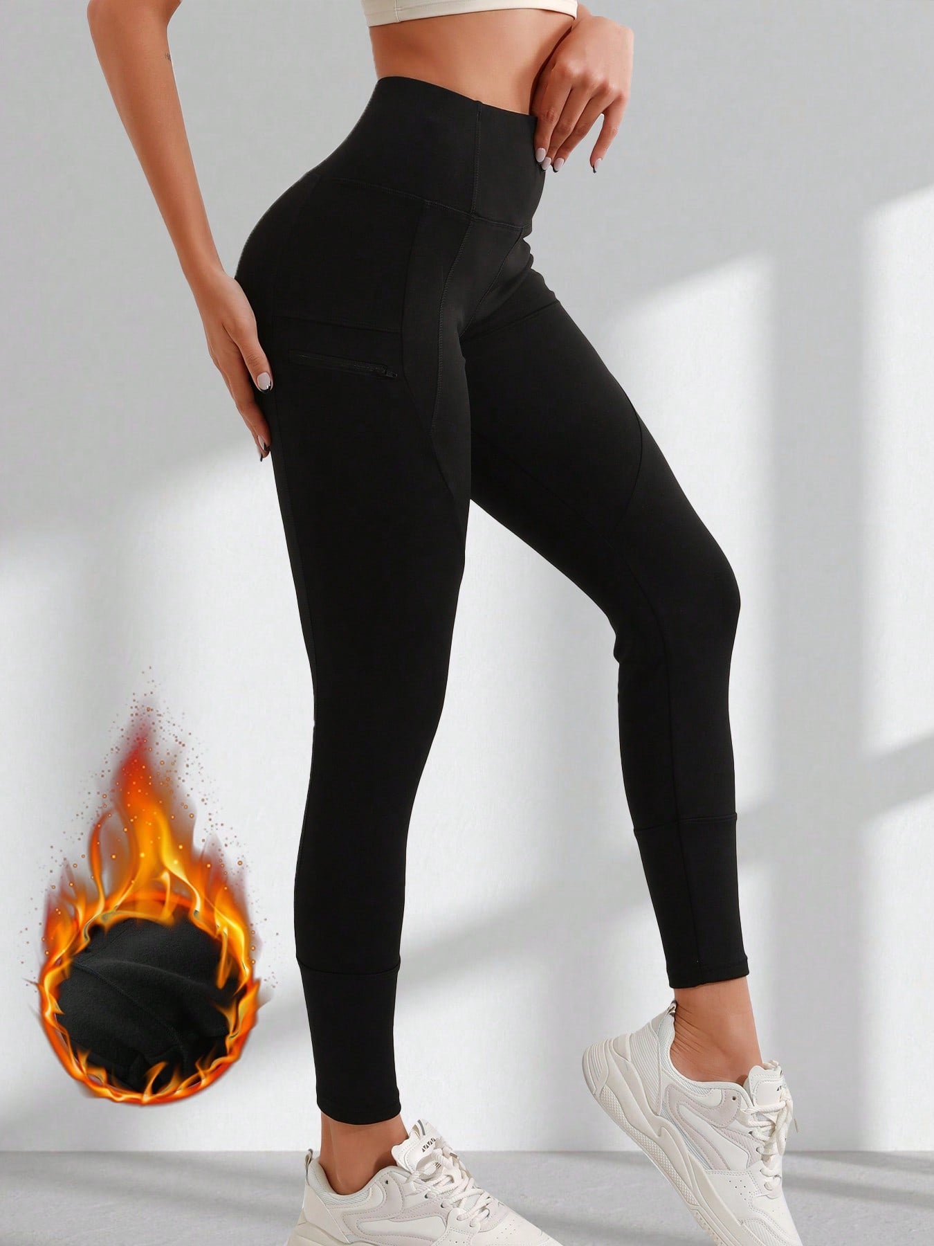 Calça Legging Sem Costura Forrada com Bolsos Laterais Aquecida